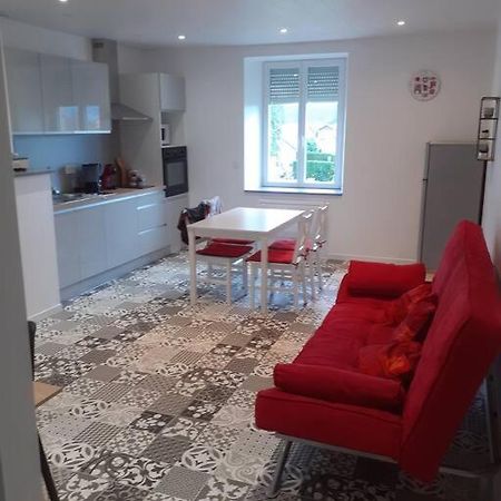Frasne Logement Entier. Gite Les Brimbelles מראה חיצוני תמונה